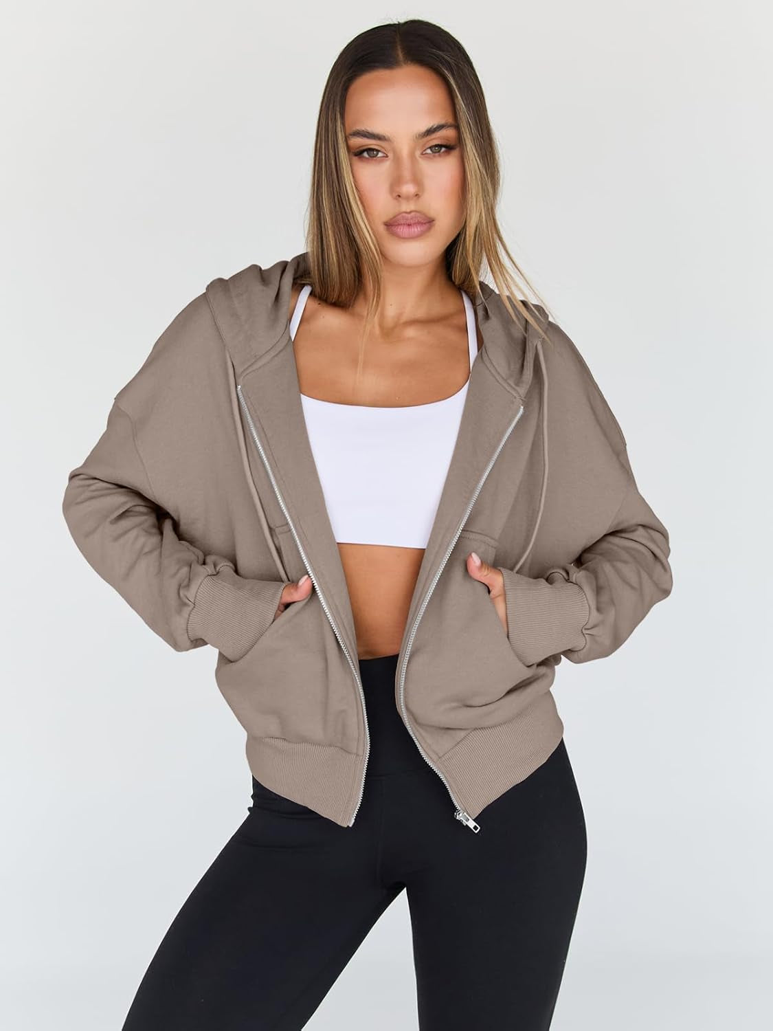Hoodies for Women Full Zip up Cropped Sweatshirts Jackets Casual Comfy Gym Tops Fall Outfits Winter Clothes 2026
