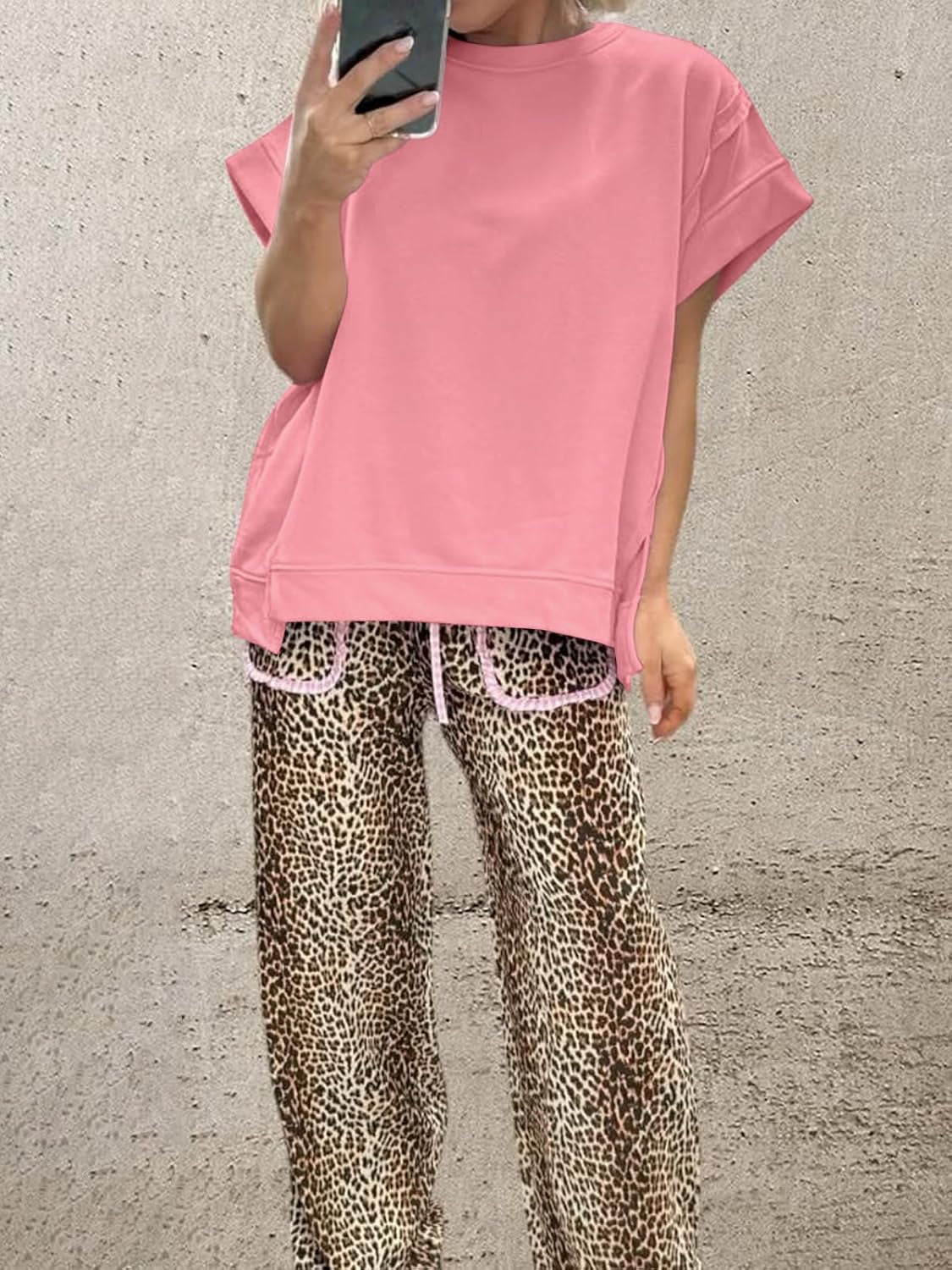 Womens Oversized Short Cap Sleeve T-Shirts Crew Neck Side Slit Tops Summer Casual Loose Fit Tees Tunic Shirts