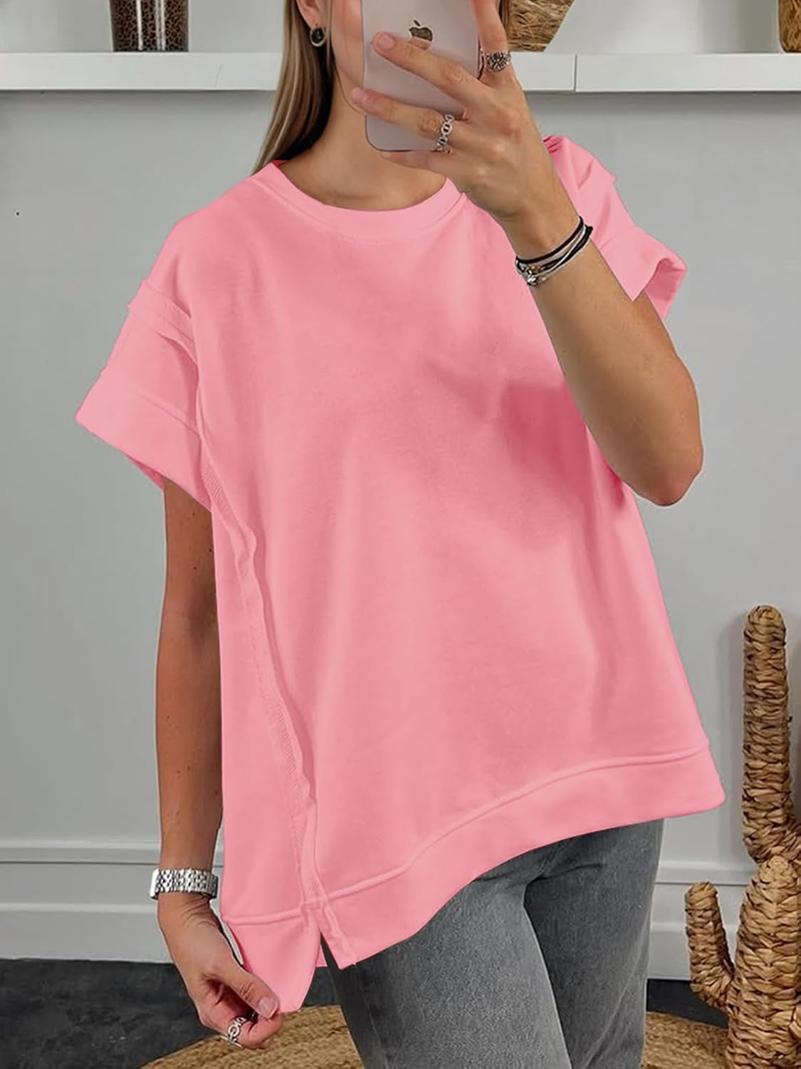 Womens Oversized Short Cap Sleeve T-Shirts Crew Neck Side Slit Tops Summer Casual Loose Fit Tees Tunic Shirts